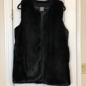 Vince Camuto black Faux Fur Vest